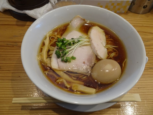 「醤油味玉らーめん 1000円」@麺屋鈴春の写真