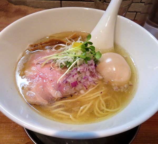 「味玉塩煮干しSOBA(900円)」@麺処 源玄の写真
