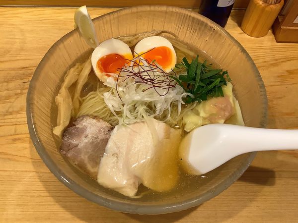 「【夏季限定】冷やしくろおびラーメン（塩）」@利尻昆布ラーメン くろおびの写真