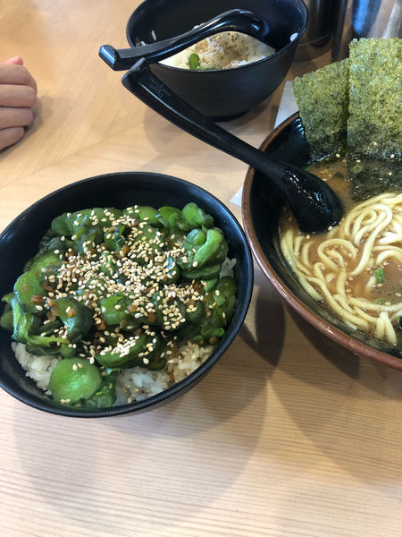 「並ラーメン」@横浜家系らーめん 武道家 賢斗の写真