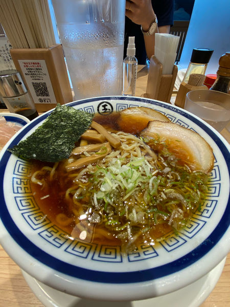 「冷やだし中華そば」@中華そば つけめん 玉 新宿店の写真