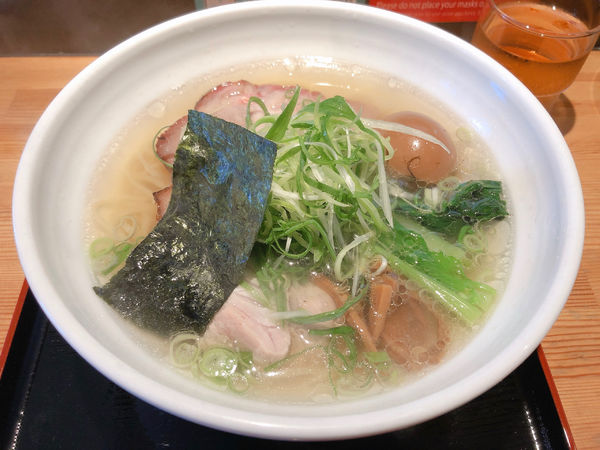 「鮪塩　半熟煮玉子」@ラーメン 巌哲の写真