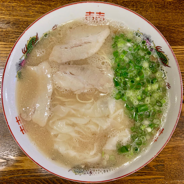 「ワンタンメン (650円)」@博多らーめん もへじの写真