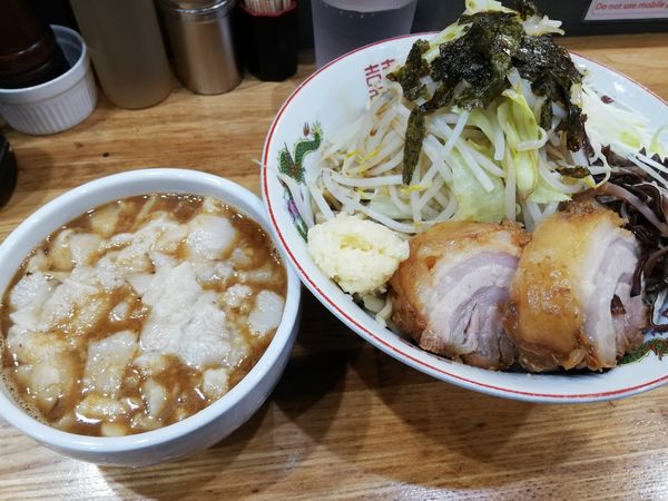 「つけ麺 880円 豚１枚 120円」@デカ盛り戦隊 豚レンジャーの写真