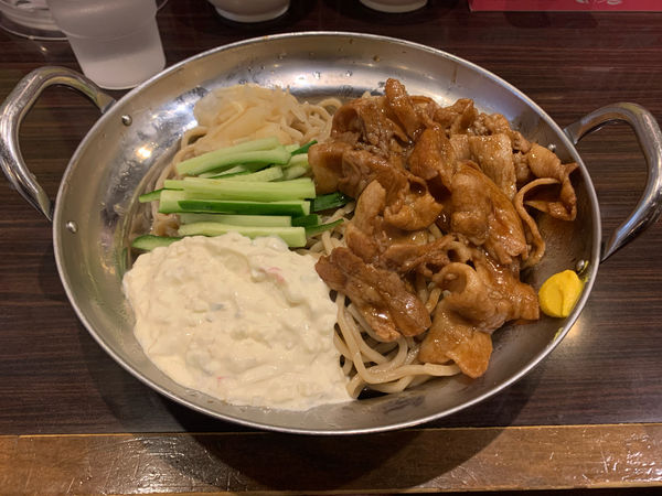 「冷やし中華」@立川マシマシ 8号店の写真