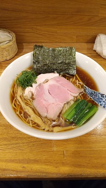 「醤油そば(大盛)」@中華そば きなりの写真