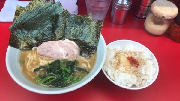 「ラーメン海苔まし＋ライス」@ラーメン堀田家の写真