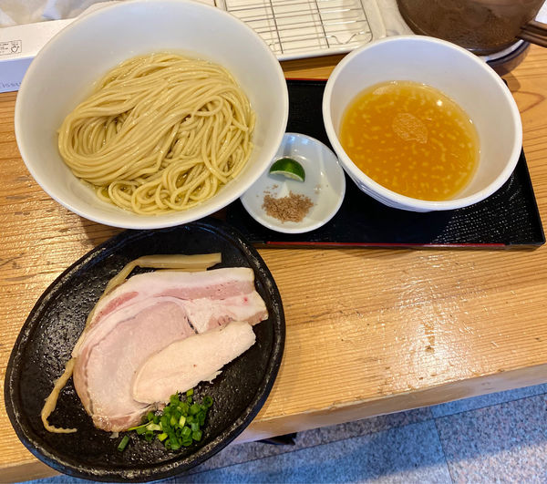 「塩つけ麺(200g)￥950＋藻塩＆すだち¥50」@麺屋鈴春の写真
