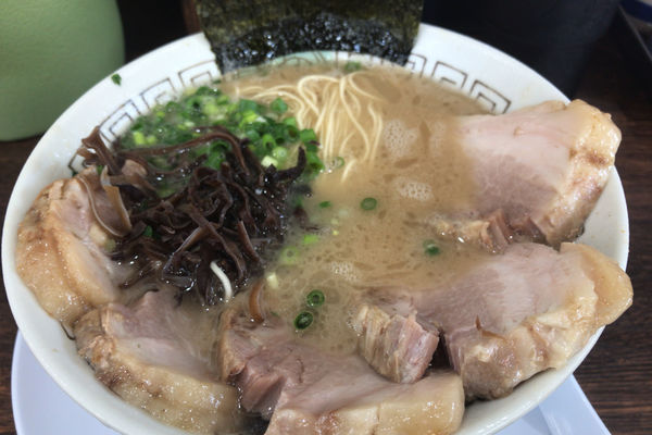 「チャーシューメン　替え玉」@博多長浜らーめん 楓神の写真