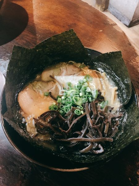 「伝承ラーメン」@博多とんこつラーメン わ蔵 板橋本店の写真