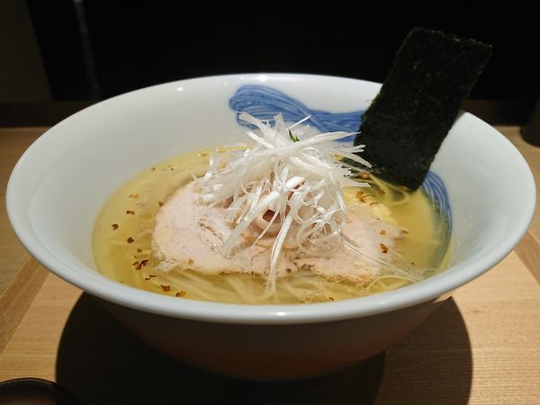 「塩らぁ麺」@NIPPON RAMEN 凛 TOKYOの写真