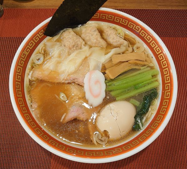 「ワンタン麺+味玉(1030円)」@麺創庵 砂田の写真