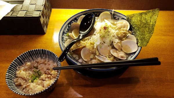 「活はまぐりラーメン1,080円(大盛り100円)＋サービス帆」@和風楽麺 四代目 ひのでや 大宮店の写真