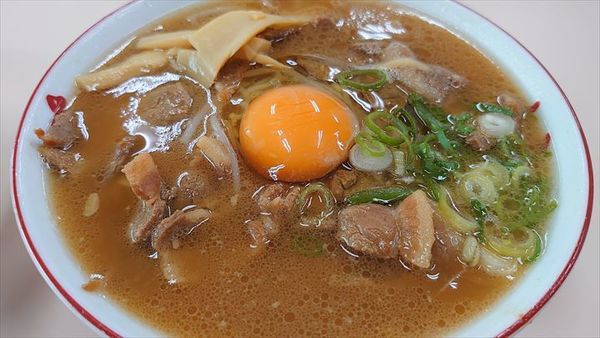 「中華そば肉入中盛」@中華そば いのたに 本店の写真