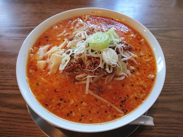 「辛味噌ラーメン・大盛り無料」@手打ちラーメン 谷家の写真