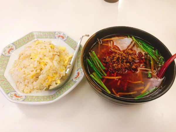 「台湾ラーメン 炒飯セット」@中華料理 縁の写真
