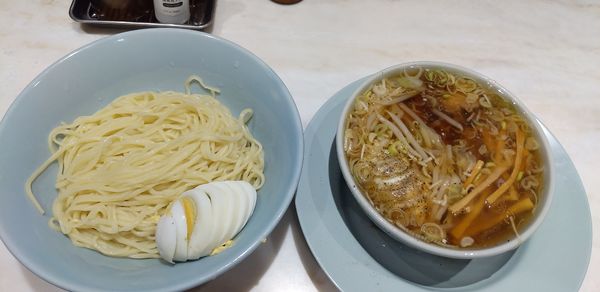 「もり中華（並）＋茹で卵（スライス）」@ちえちゃんラーメンの写真