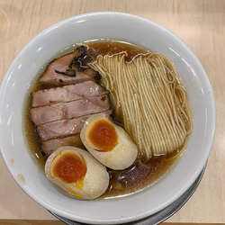 稲庭肉中華そば・味玉