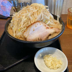 味噌豚基本　麺野菜脂増　ニンニク別盛