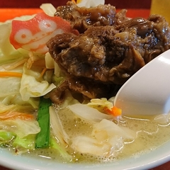 琉球湧田食堂の画像