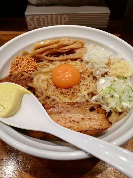 「特製まぜそば」@めいげんその写真