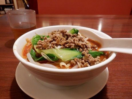 「四川風担々麺　ハーフ」@中華料理 五福の写真