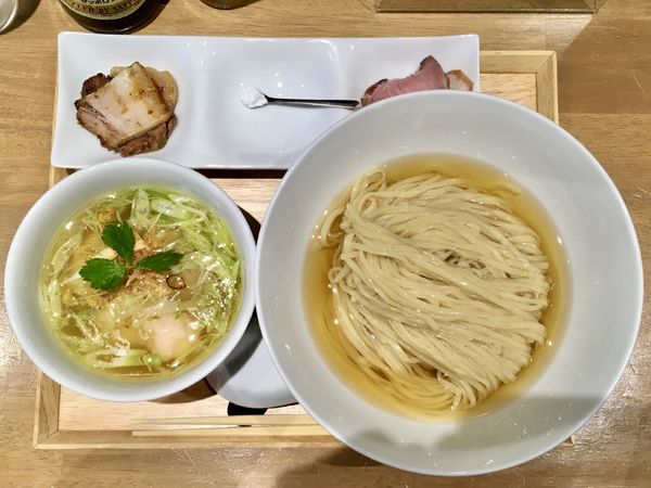 「サッポロラガービール 赤星 中瓶 → 鰹昆布水つけ麺 塩特製」@らぁ麺や 嶋の写真