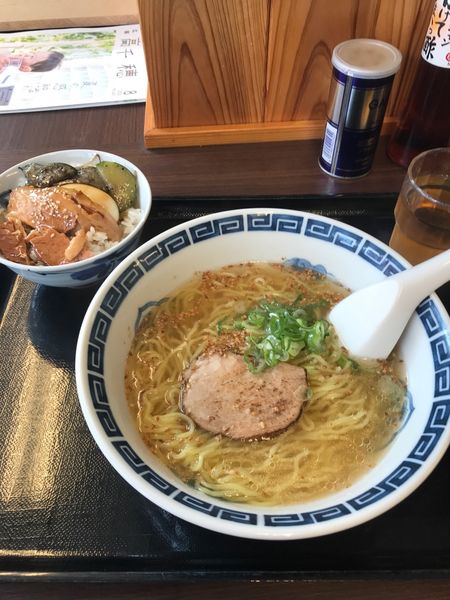 「ラーメン＋角煮丼小」@あすからーめんの写真