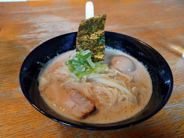 「味噌ラーメン＋味玉」@喜多方ラーメンcafeざくろの写真