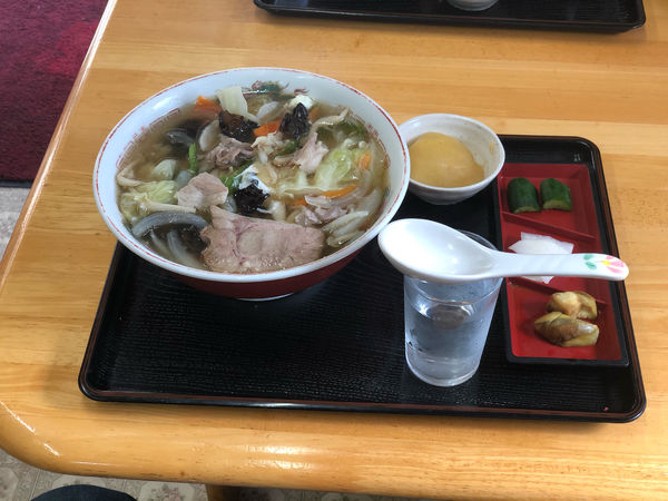 「五目ラーメン」@松美食堂の写真