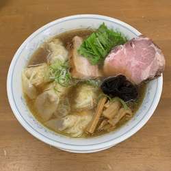 ワンタン麺＋チャーシュー二枚