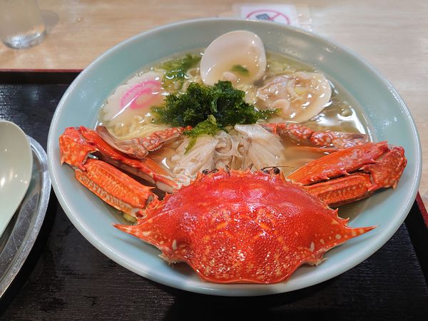 「特製渡りかにラーメン」@貝作の写真