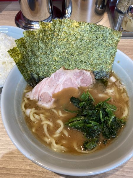 「ラーメン＋のり増し」@らーめん 尾又家の写真