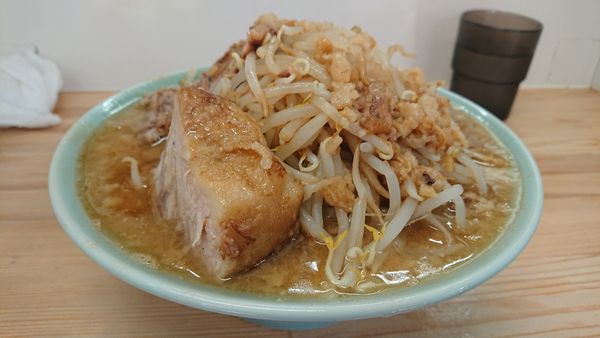 「ラーメン並み300g 800円」@ラーメン工藤の写真