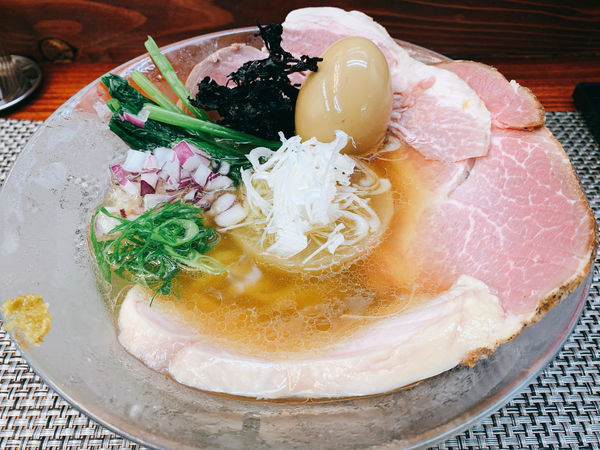 「鯵煮干し塩冷やし」@麺や 睡蓮の写真