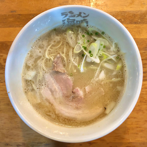 「魚介とんこつラーメン720円﻿」@ラーメン海鳴 中洲店の写真