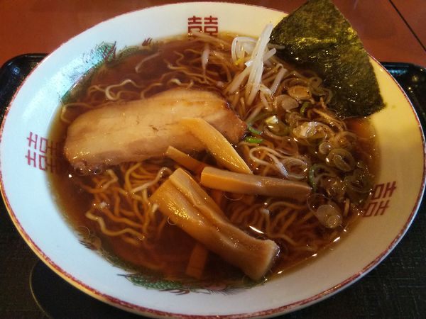 「奥飛騨しょうゆらーめん」@御食事処 あんき屋の写真