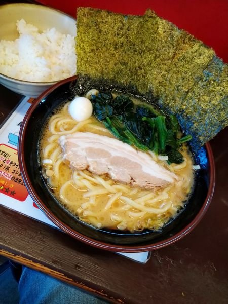 「とんこつ醤油ラーメン」@豚とことんの写真