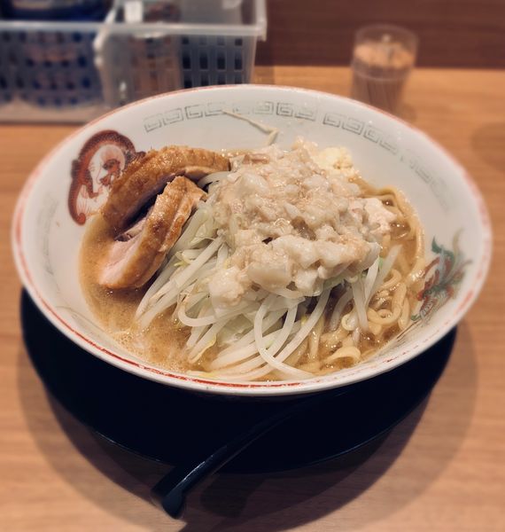 「ミニ（野菜少な目、他￥730）」@豚山 上野店の写真