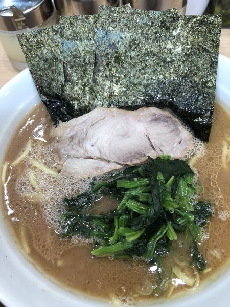 「ラーメン並＋無料ライス」@ラーメン北里家の写真