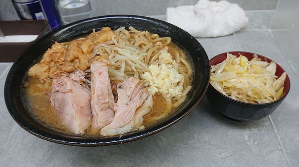 「国産豚大ラーメン  ネギ(50円)」@豚仙人 吉野町本店の写真