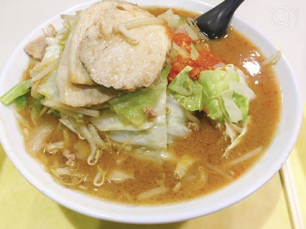 「味噌ラーメン大＋チャーシュー」@中みその写真