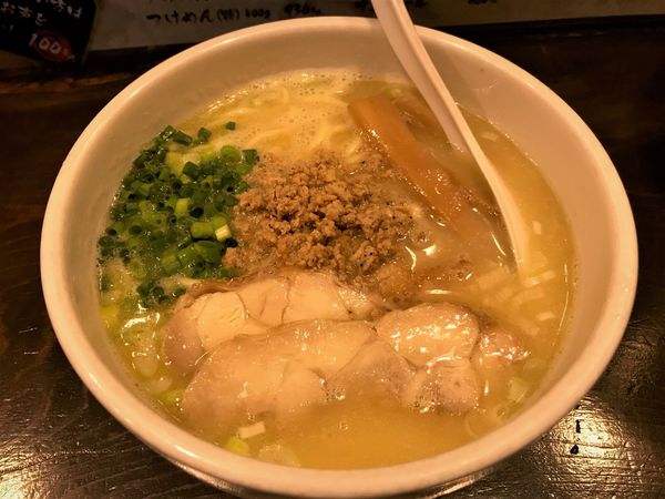 「白鶏らーめん 大盛￥840」@鶏の穴の写真