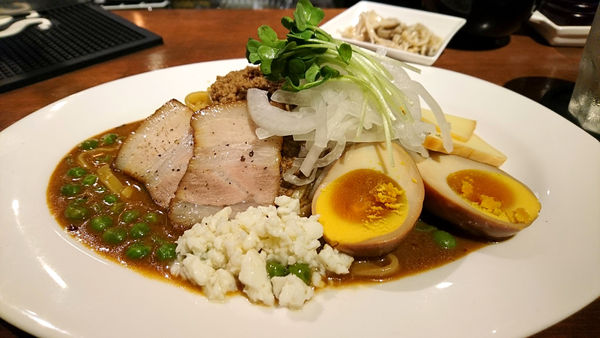 「【夜】週限定：燻製キーマカレーまぜそば」@麺屋 KEMURIの写真