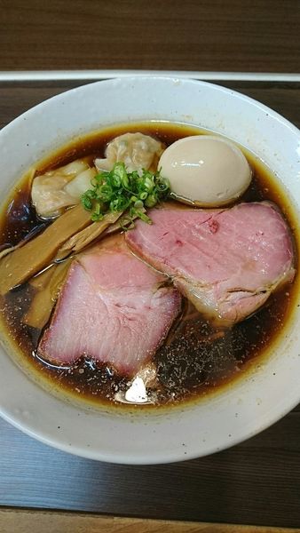 「特製中華そば」@中華そば さわの写真