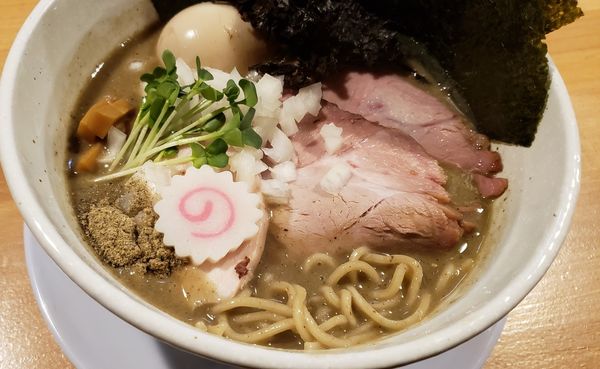 「濃厚煮干し中華そば」@煮干し中華そば 一二三屋の写真