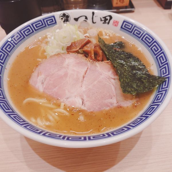 「濃厚ラーメン」@つじ田 池袋西口店の写真