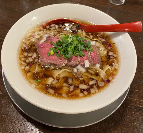 「10周年限定メニュー ・醤油らぁ麺 ¥700 他」@立ち呑み居酒屋 金町製麺の写真
