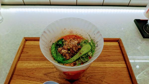 「牛とろシビレ担担麺(辛さ増し)」@Jikasei Mensho 渋谷パルコ店の写真