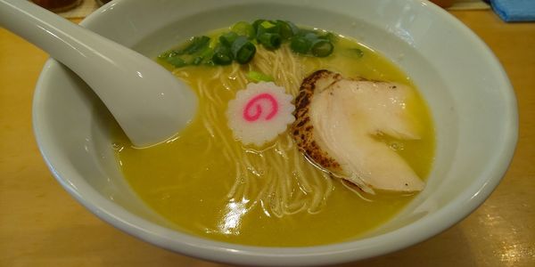「鶏塩ラーメン」@ラーメン屋 つるんの写真